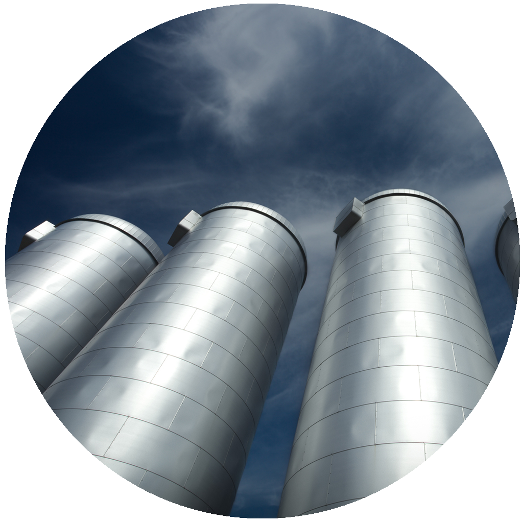 Metallic silos