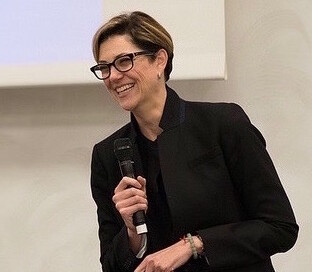 Abby Kearns, advisor & investor